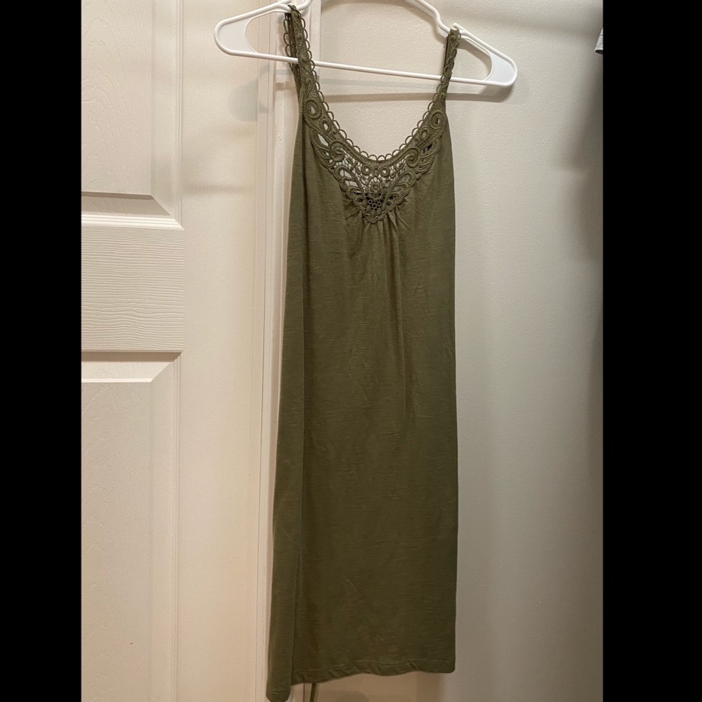 GAP DRESS SIZE SMALL WITH TAGS
